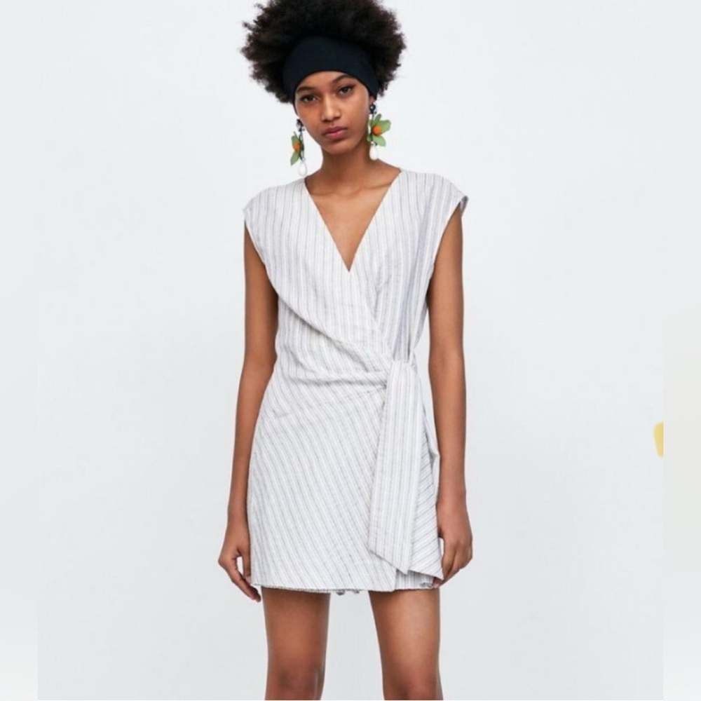 Zara Striped Cotton Sleeveless Romper Medium EUC